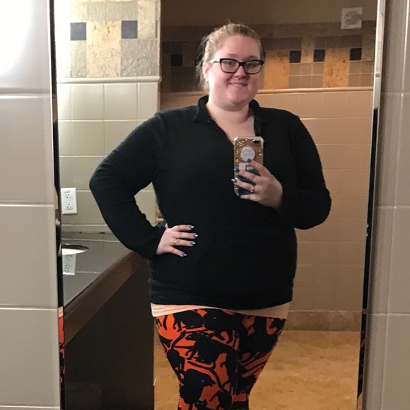 Meet your Posher, Dani - Picture 4 of 4